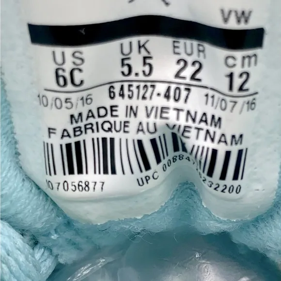 ✨ JORDAN 6 RETRO GT “PANTONE” 645127-407✨