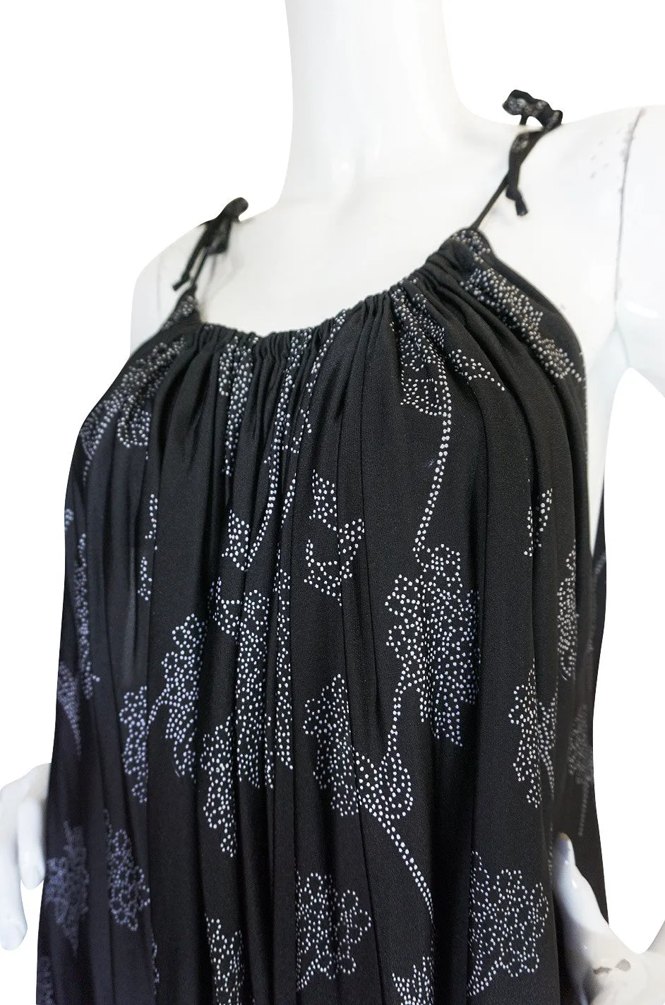 1970s Floral Print Jeresy Caftan Maxi Dress