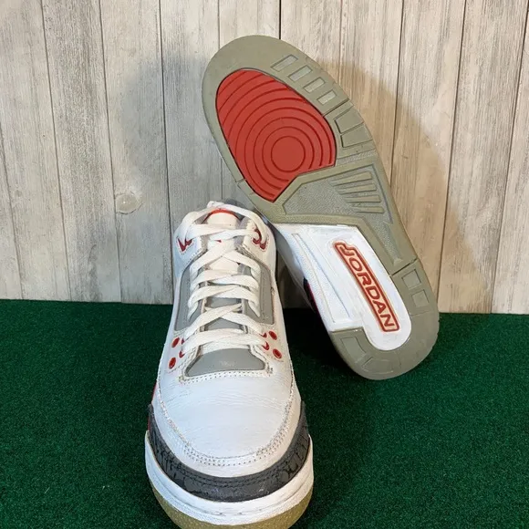 Air Jordan 3 Fire Red 5.5 Youth Basketball Shoe