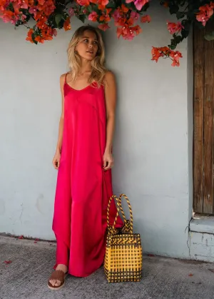 Arielle Maxi Dress in Vivid Pink