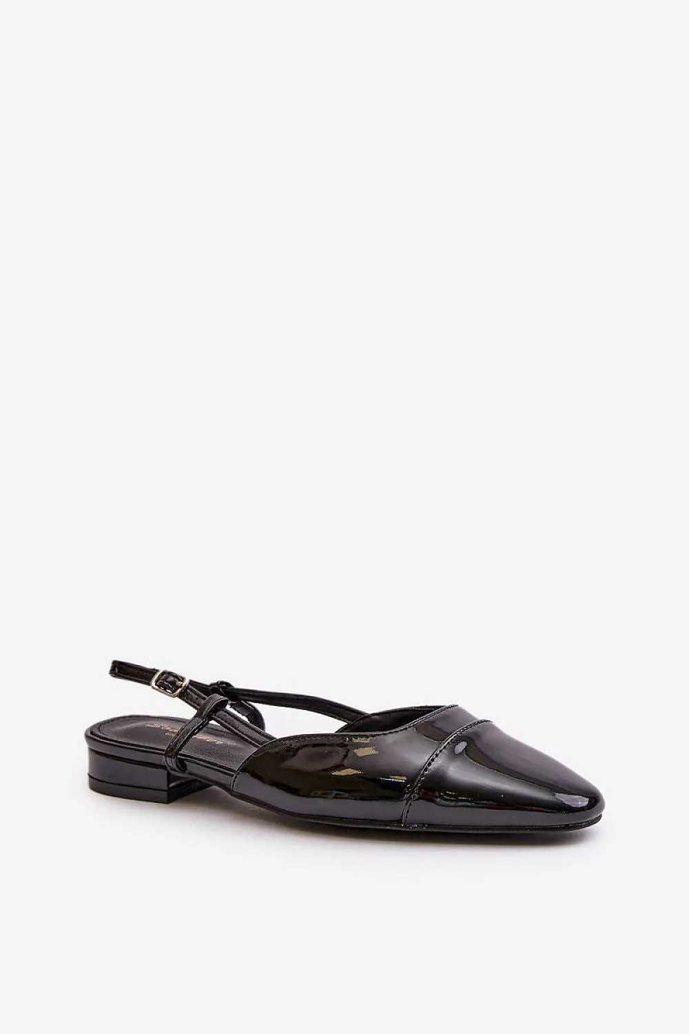 Ballet flats