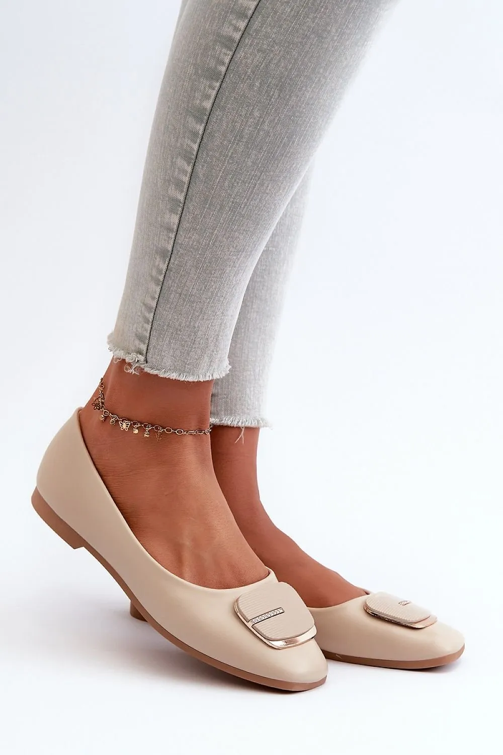 Ballet flats