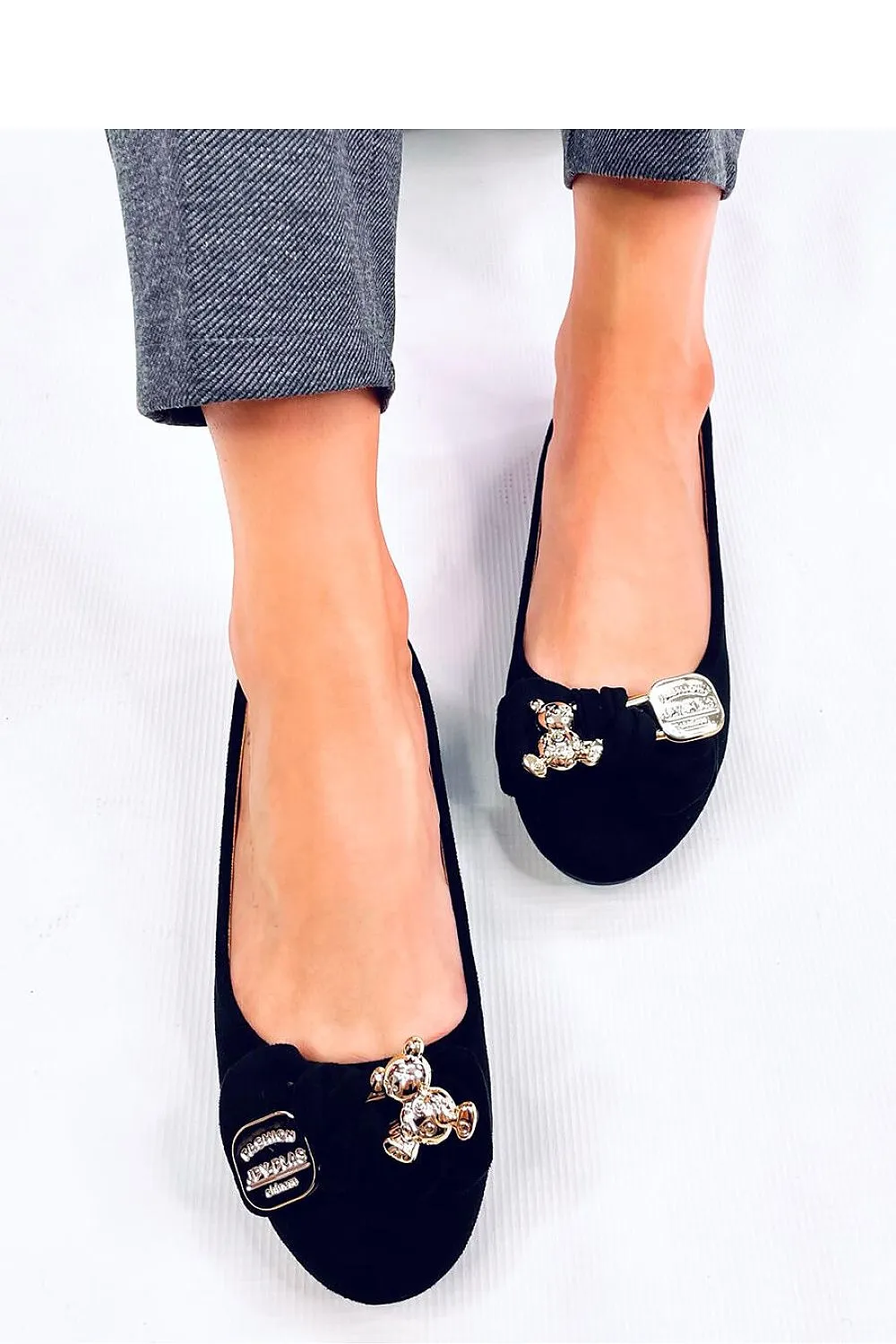 Ballet flats