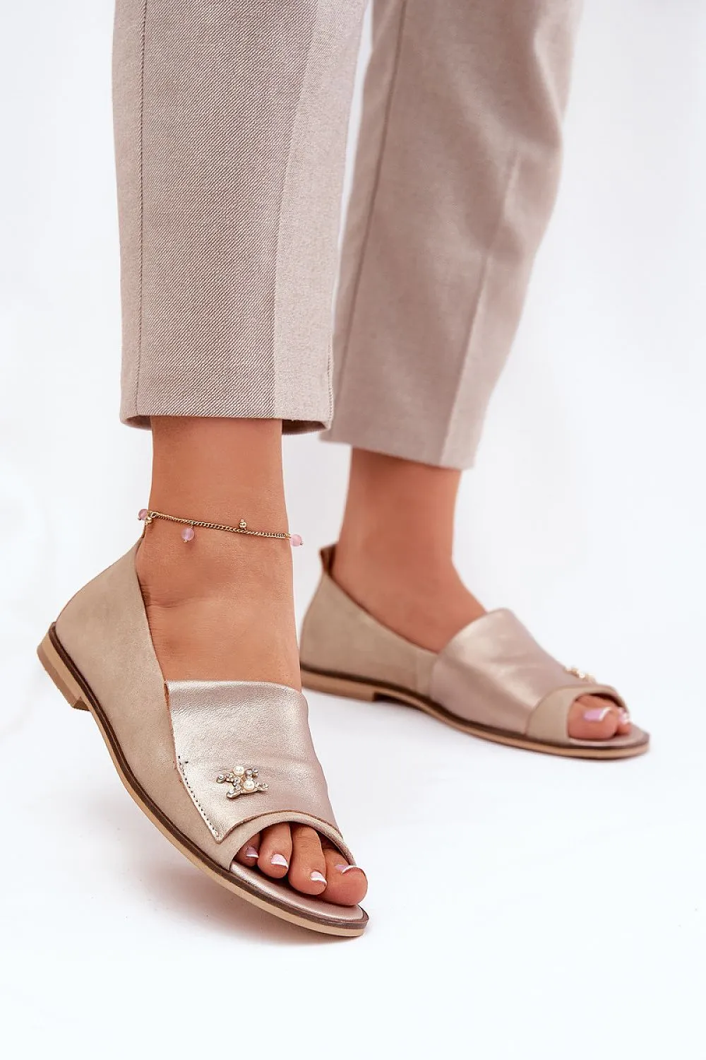 Ballet flats