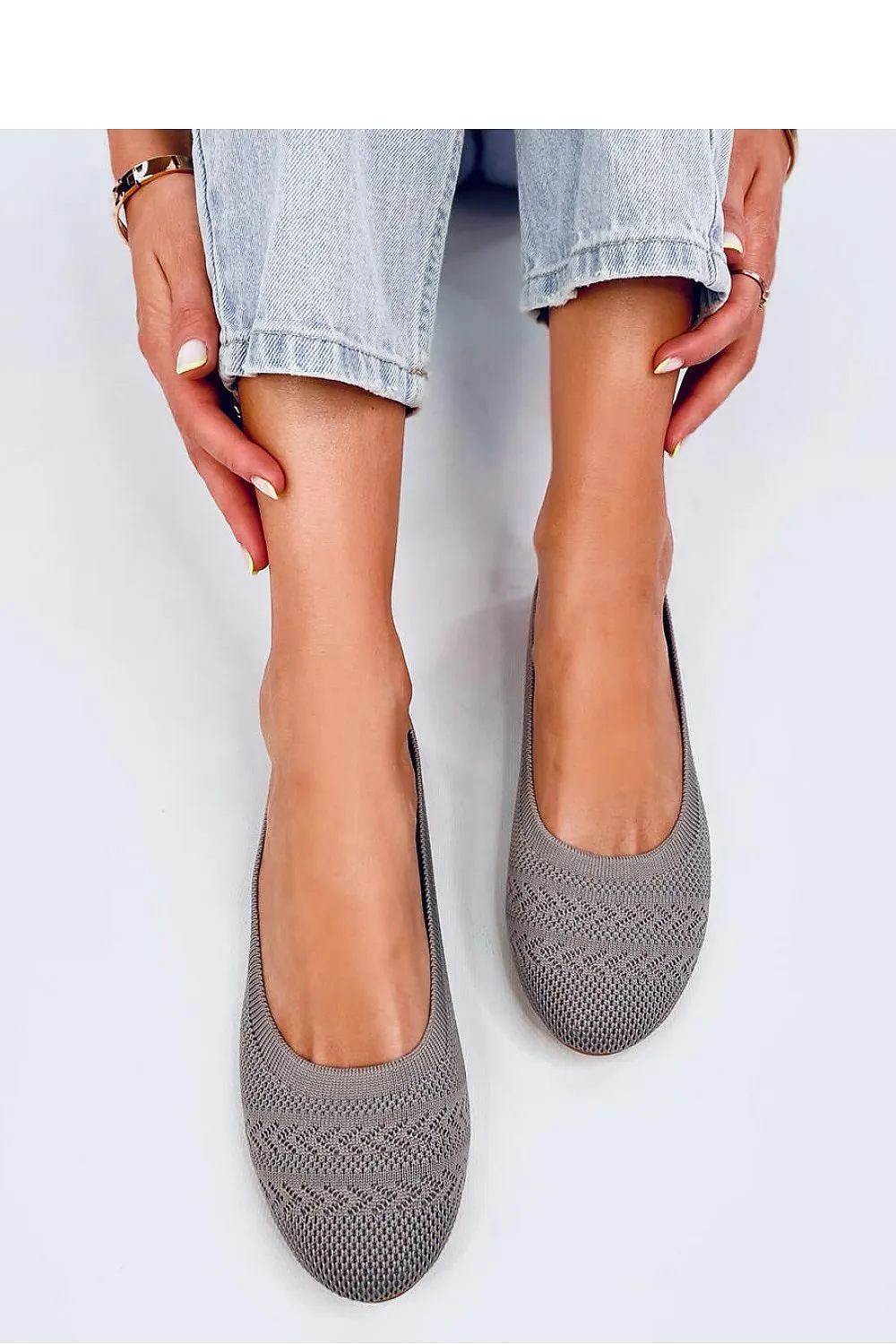 Ballet flats
