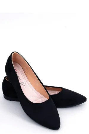 Ballet flats