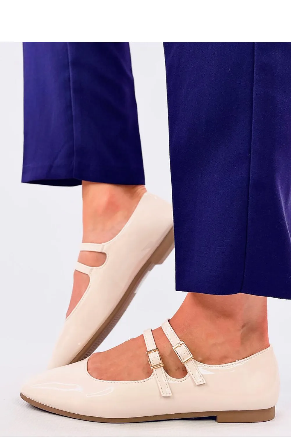 Ballet flats