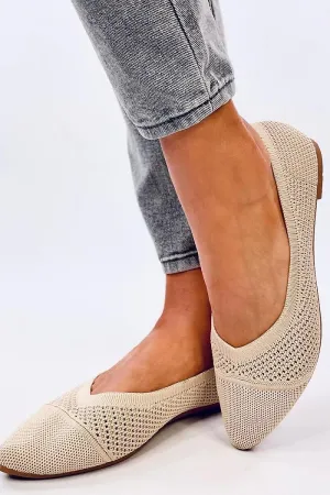Ballet flats