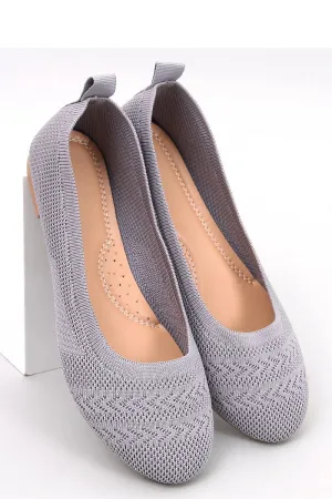 Ballet flats