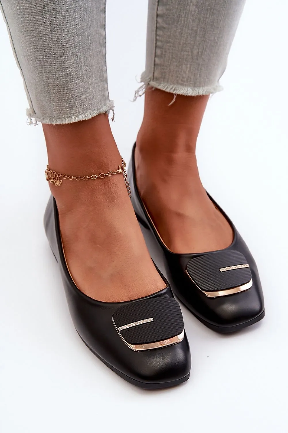 Ballet flats