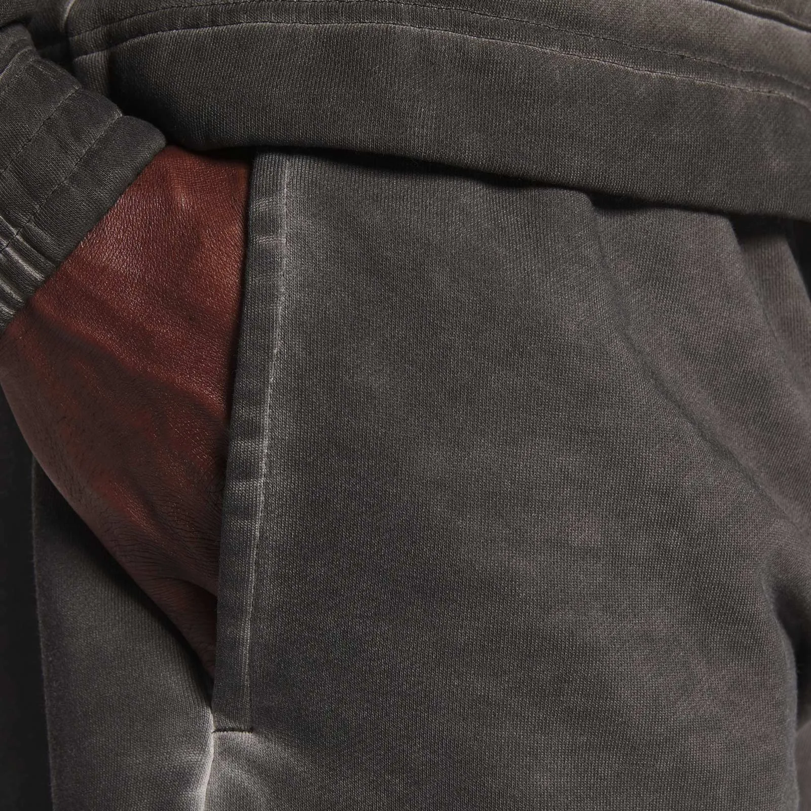 Basketball Court Top Bi-Dye Fleece Pants - Black