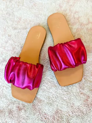 Belinda Sandal in Fuchsia