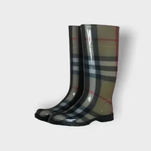 Burberry Signature Check Rain Boots
