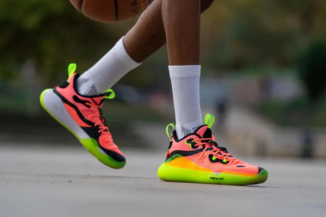 CHAUSSURES DE BASKETBALL HOMME/FEMME - SE500 MID