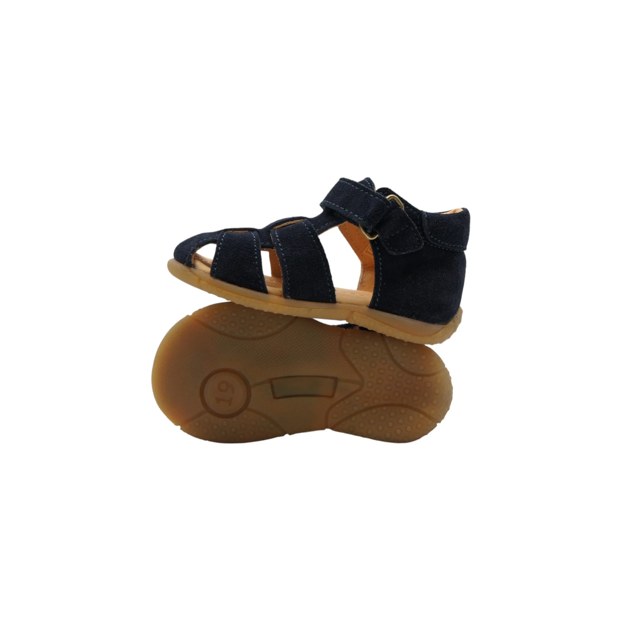 Closed Toe Sandals 593