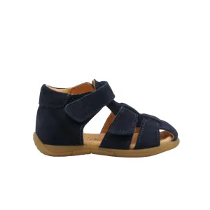 Closed Toe Sandals 593