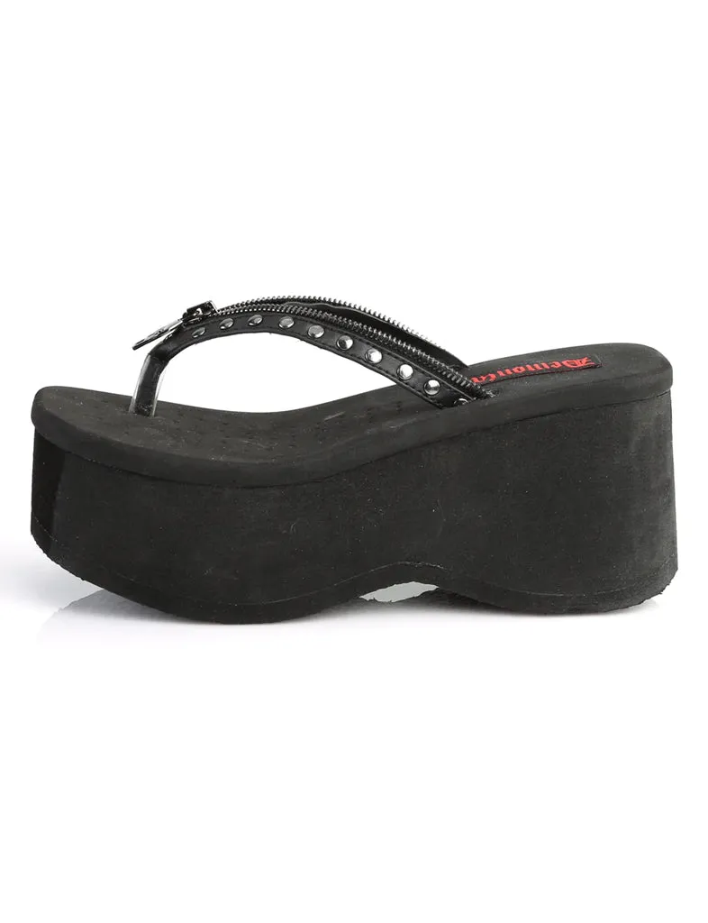 DEMONIA FUNN-33 PLATFORM SANDALS
