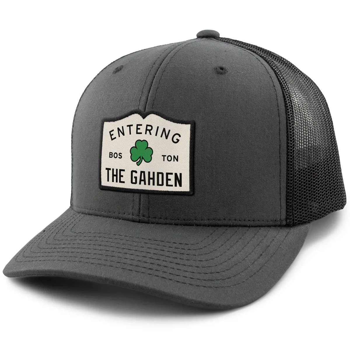 Entering The Gahden Shamrock Patch Classic Snapback Trucker