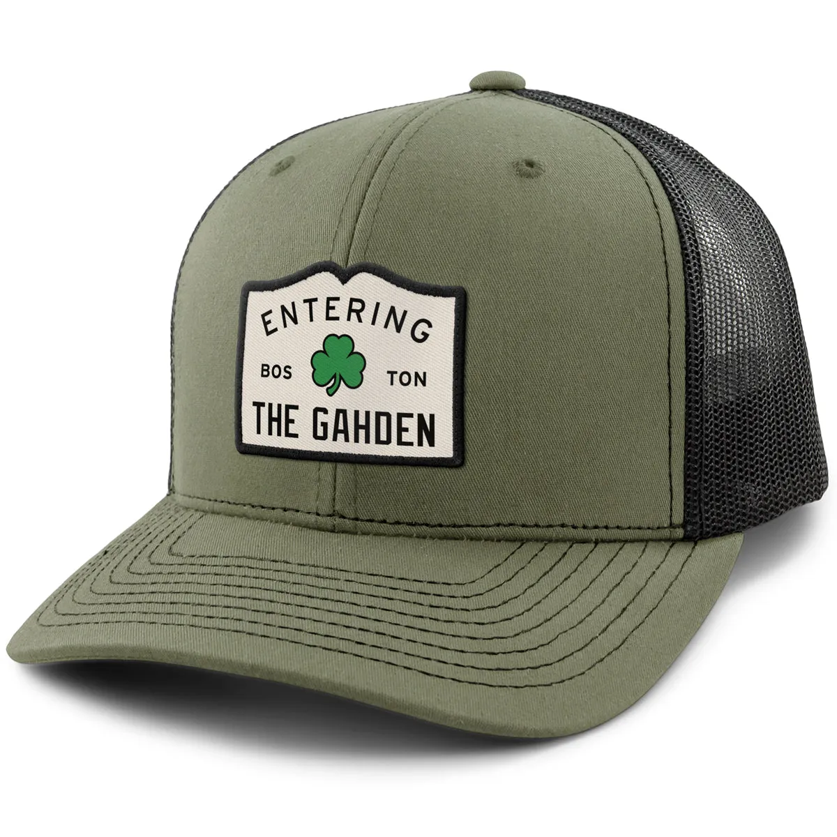 Entering The Gahden Shamrock Patch Classic Snapback Trucker
