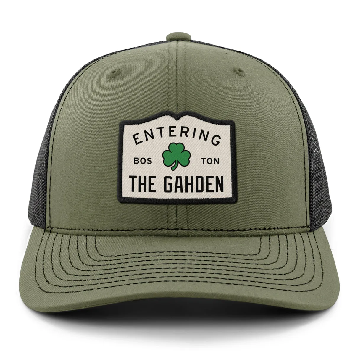 Entering The Gahden Shamrock Patch Classic Snapback Trucker