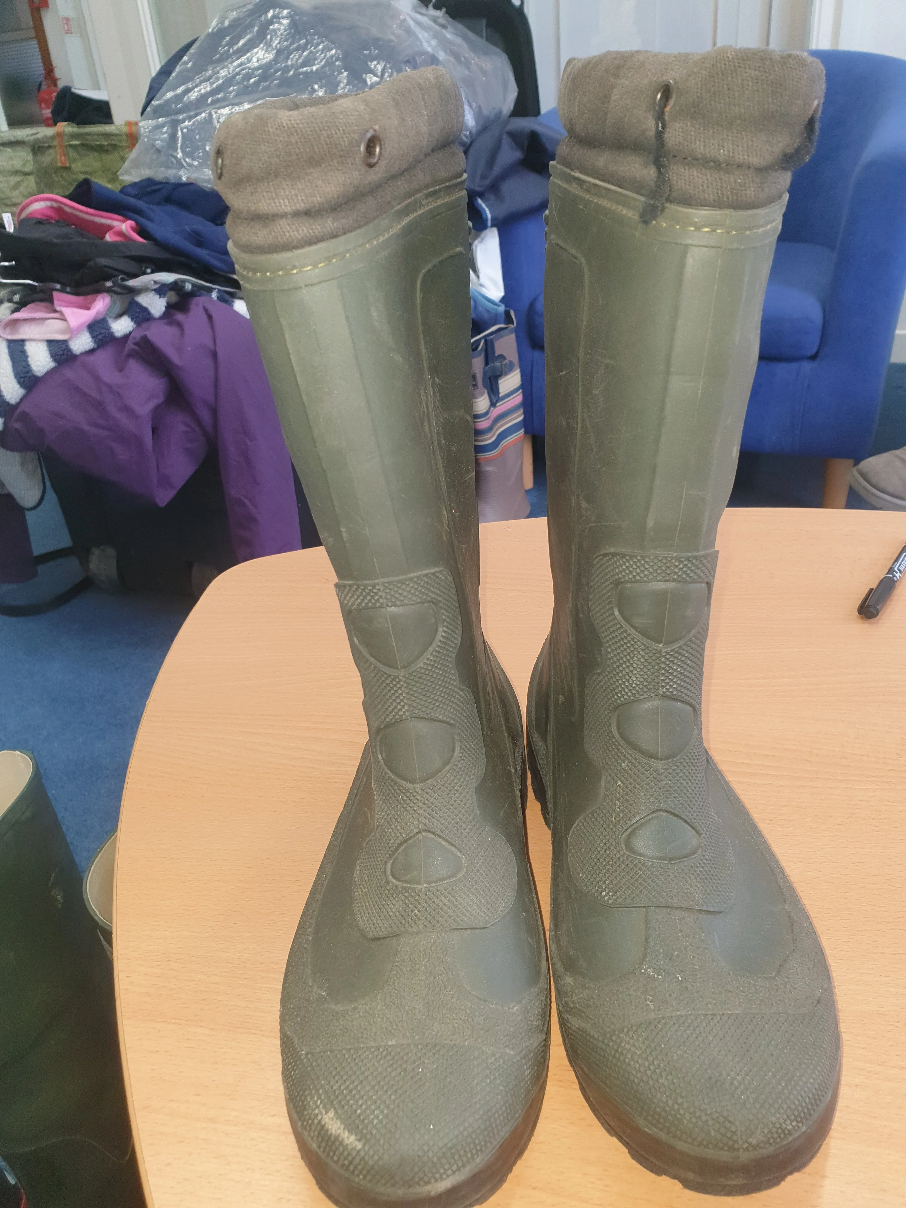 Green Spirale size 6 wellies FREE POSTAGE 🟣