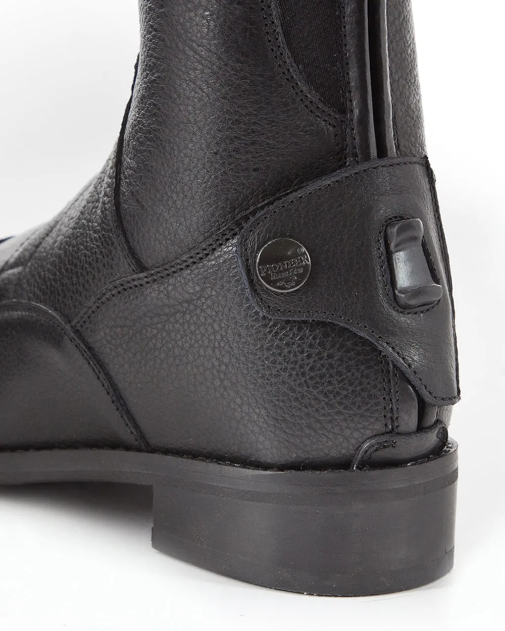 Iuventas (Child Boot)