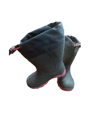 Kamik rain boots size 9