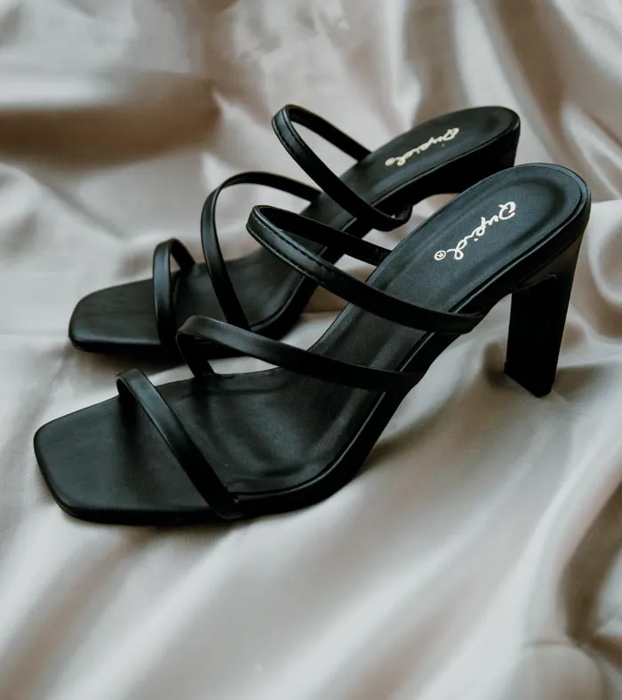 Kaylee Mule Heel - Black
