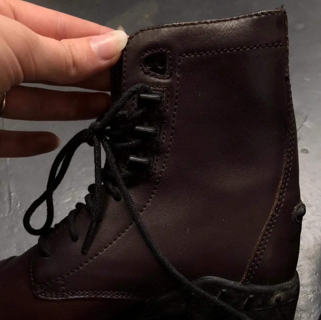 New Ariat childrens brown leather short riding boots size 11