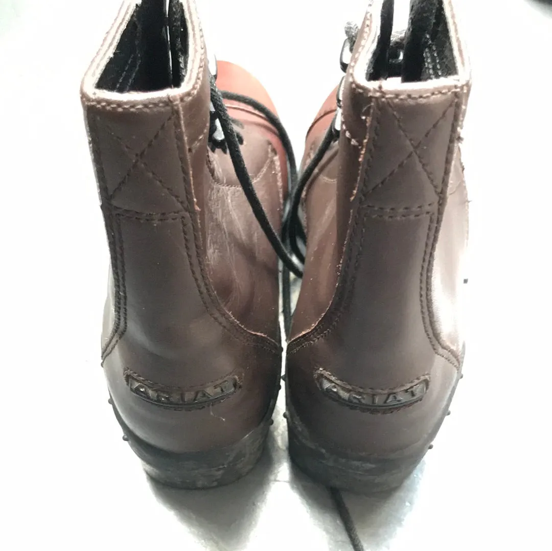 New Ariat childrens brown leather short riding boots size 11