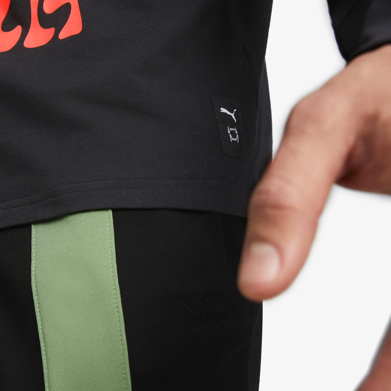 Run It Back Long Sleeve Tee - Black