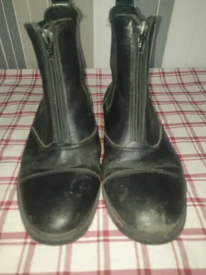 size 3 black  jodhpur boots FREE POSTAGE 🟢