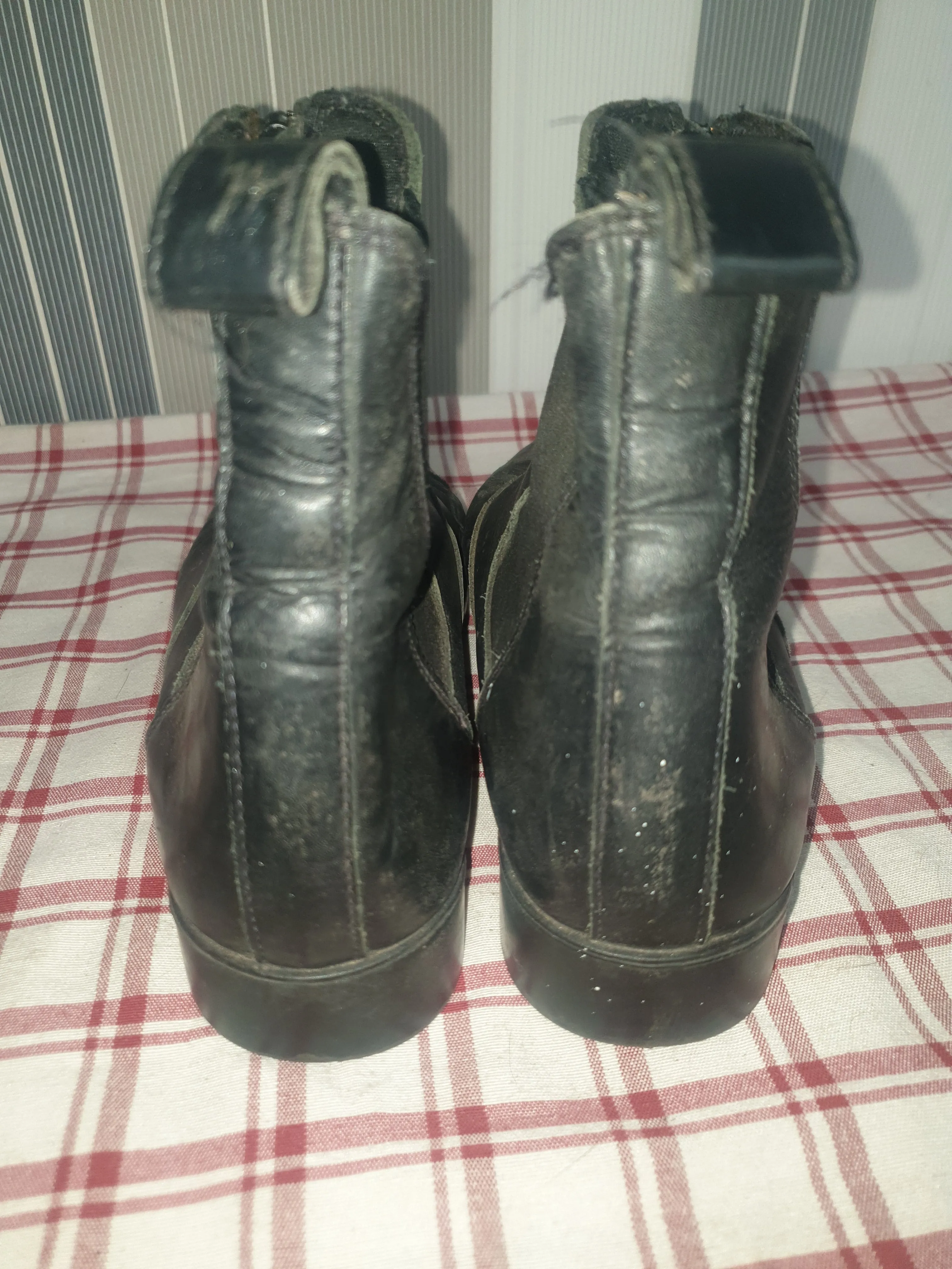 size 3 black  jodhpur boots FREE POSTAGE 🟢