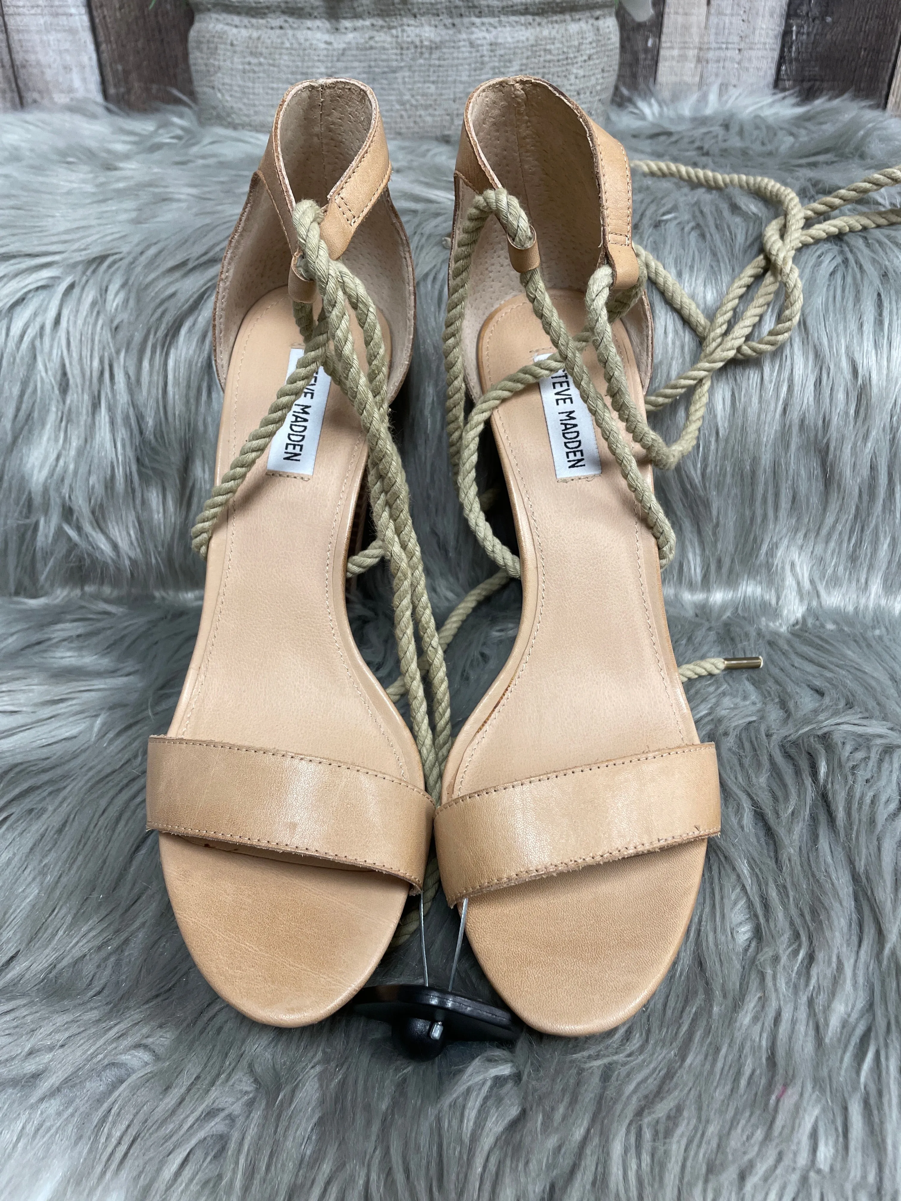 Tan Sandals Heels Block Steve Madden, Size 10
