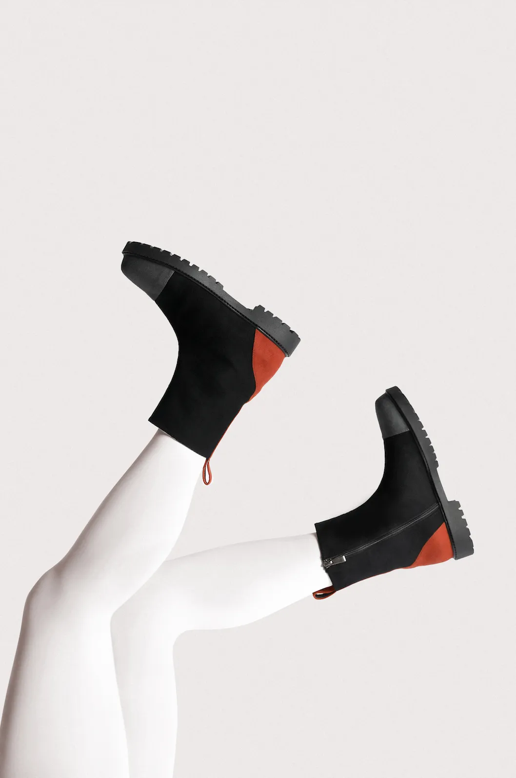 THE RAIN BOOTS