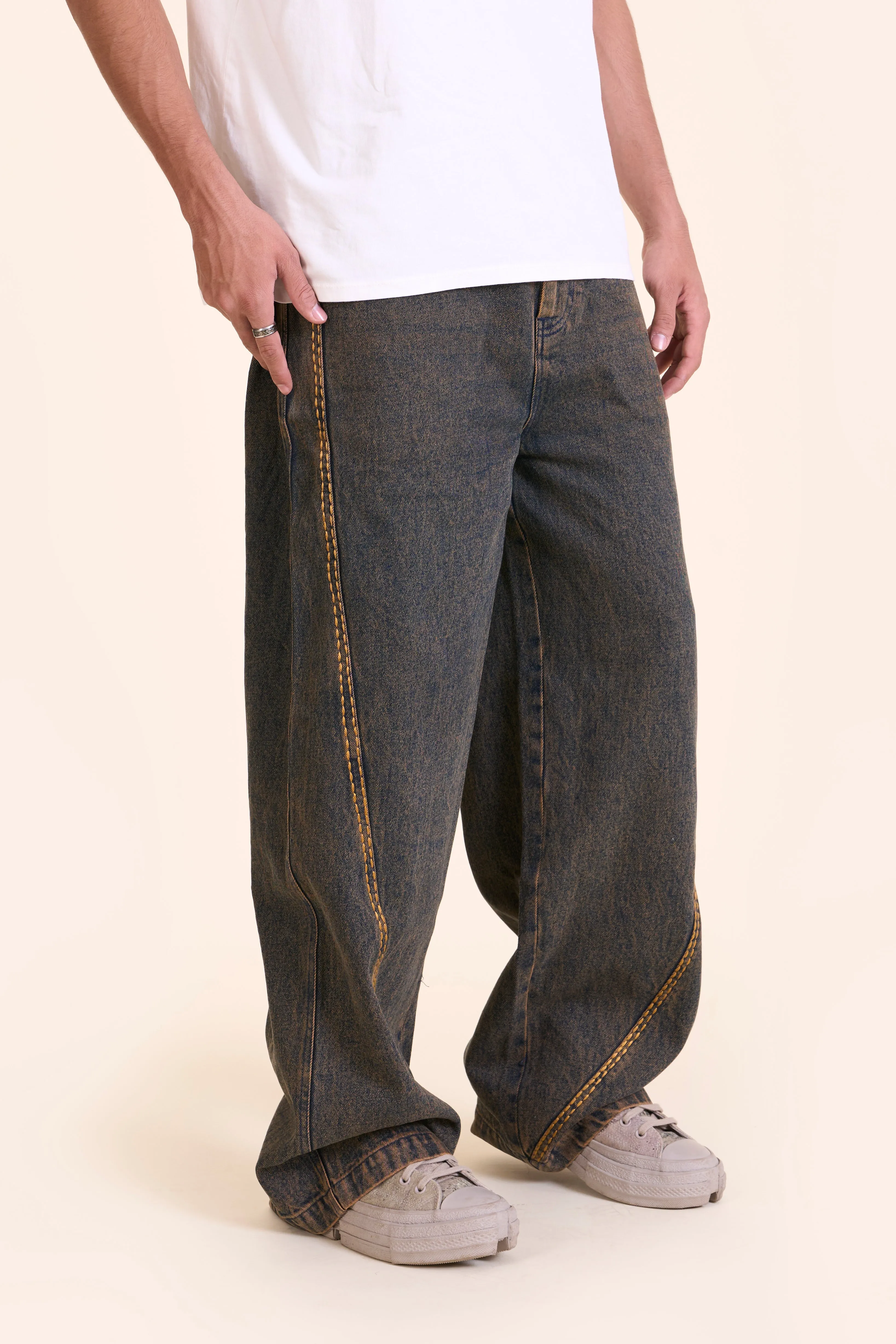 Trail Oversized Jeans